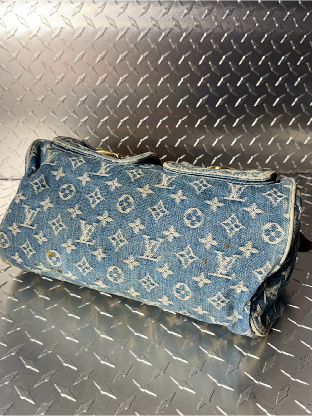 Louis Vuitton Vintage Monogram Denim Neo Speedy in Blue - Picture 5 of 12